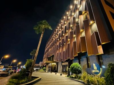 Hotel Aurora