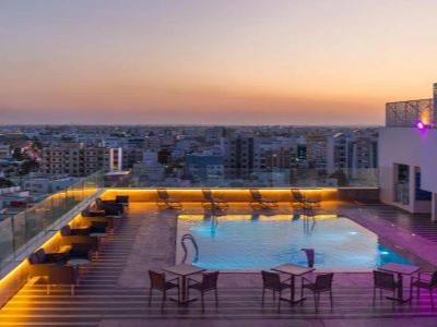 Palais Royale Lounge